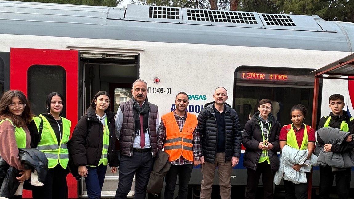 Ulaştırma ve Lojistik öğrencileri Tire Tren Garında